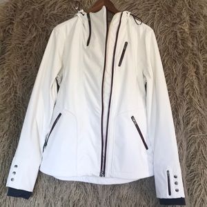 Athlete ski jacket. White w burgundy. Medium